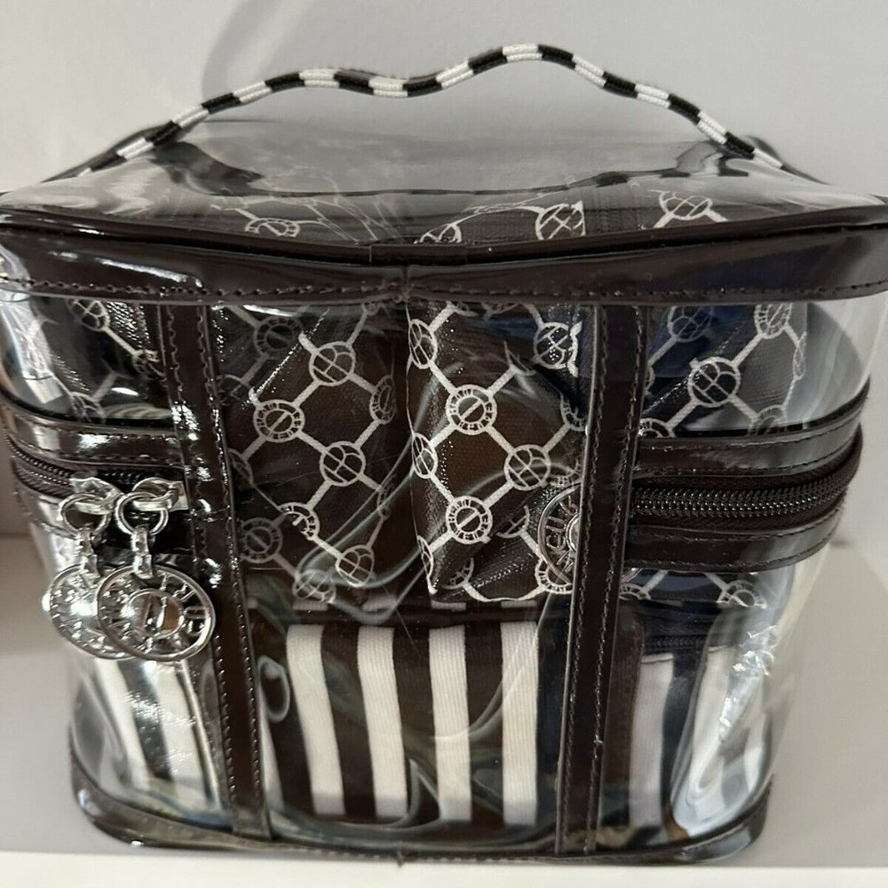 Henri Bendel 4 Piece Cosmetic Bag Set